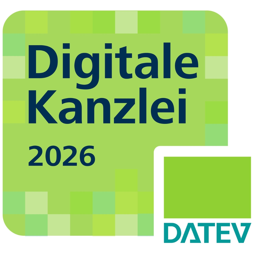 Das Bild zeigt das Logo der DATEV mit dem Schriftzug „Digitale Kanzlei 2026“ auf einem grünen, pixelierten Hintergrund.